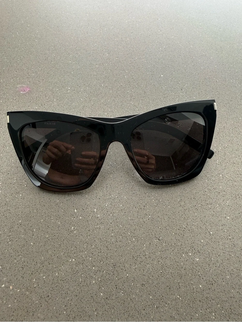 Classic Black Cat-Eye Sunglasses - Unbranded